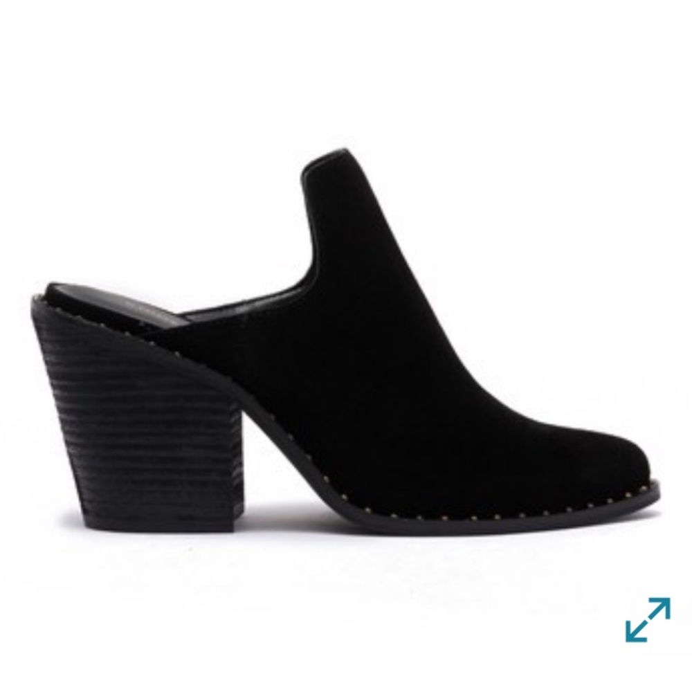 Chinese Laundry Springfield Mule (Black Suede)